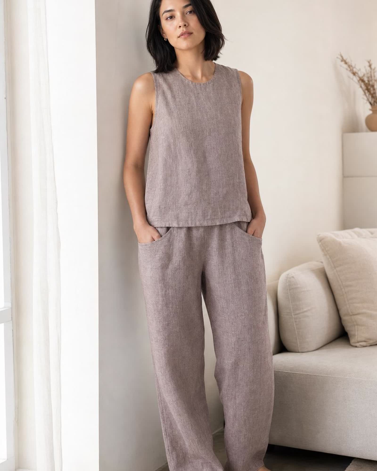 The European Linen Tank in Taupe Brown Chambray
