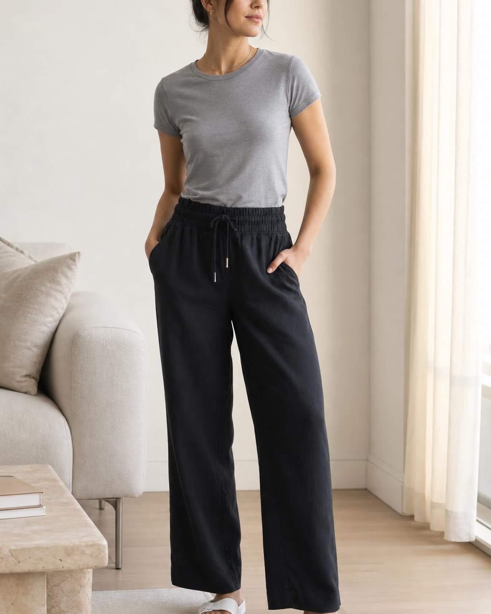 The European Linen Wide Leg Pant in Black