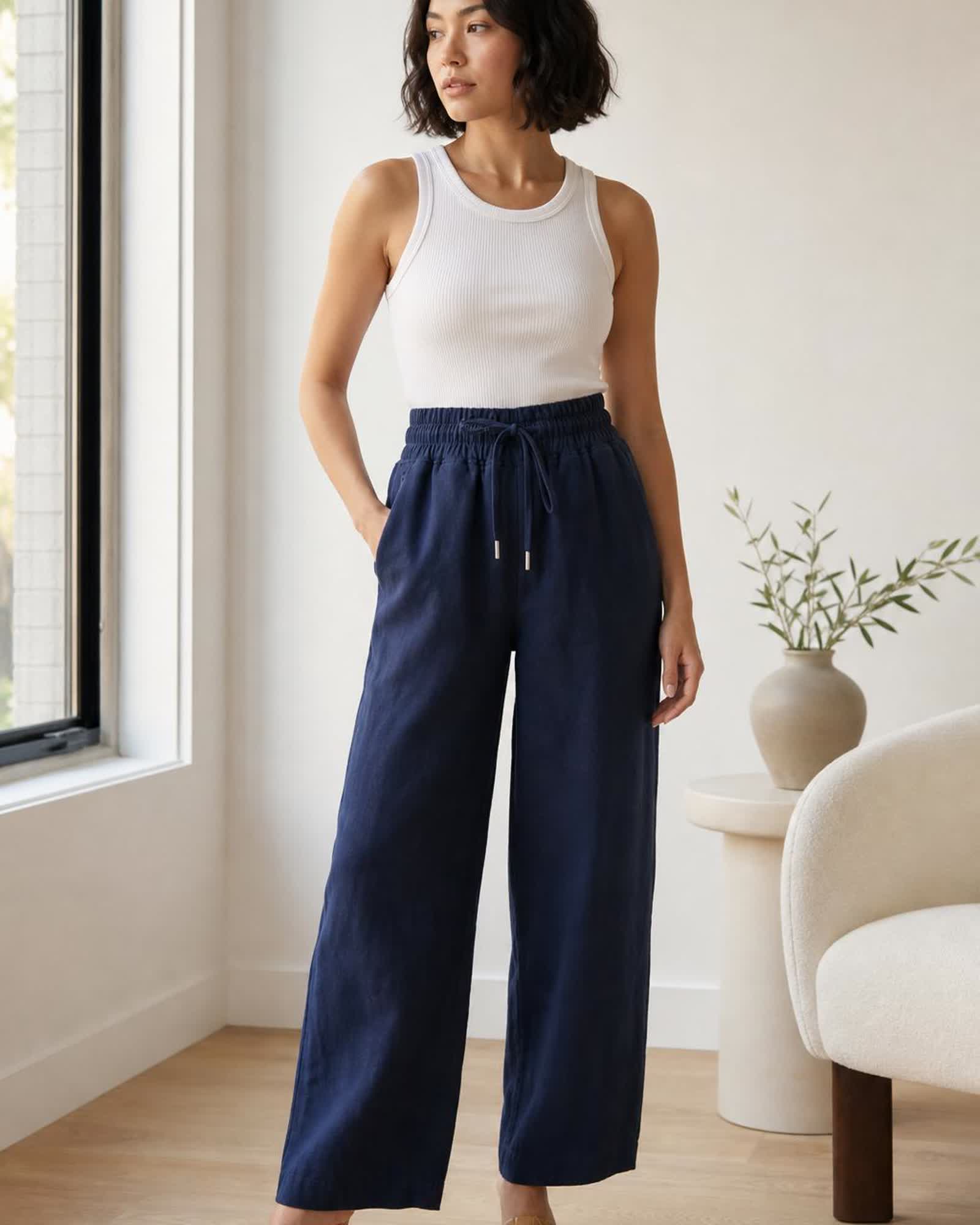 The European Linen Wide Leg Pant in Deep Navy